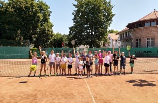 Nyári teniszoktatás gyerekeknek '2019