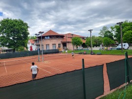 budakalász tenisz 