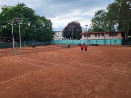 budakalász tenisz 